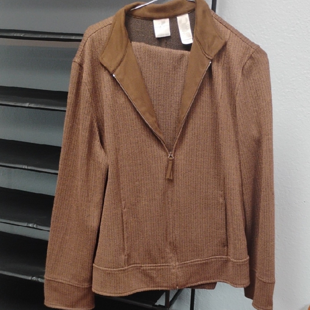 Brown Zip-Up Sweater with Suede Collar